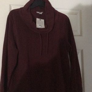 Bass burgundy cowl neck  fleece.